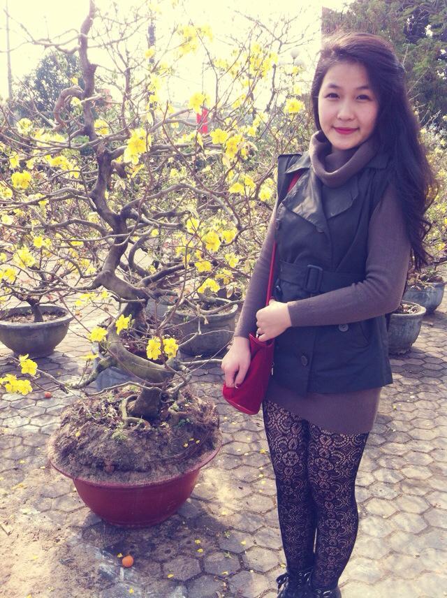 美女视频黄免费的